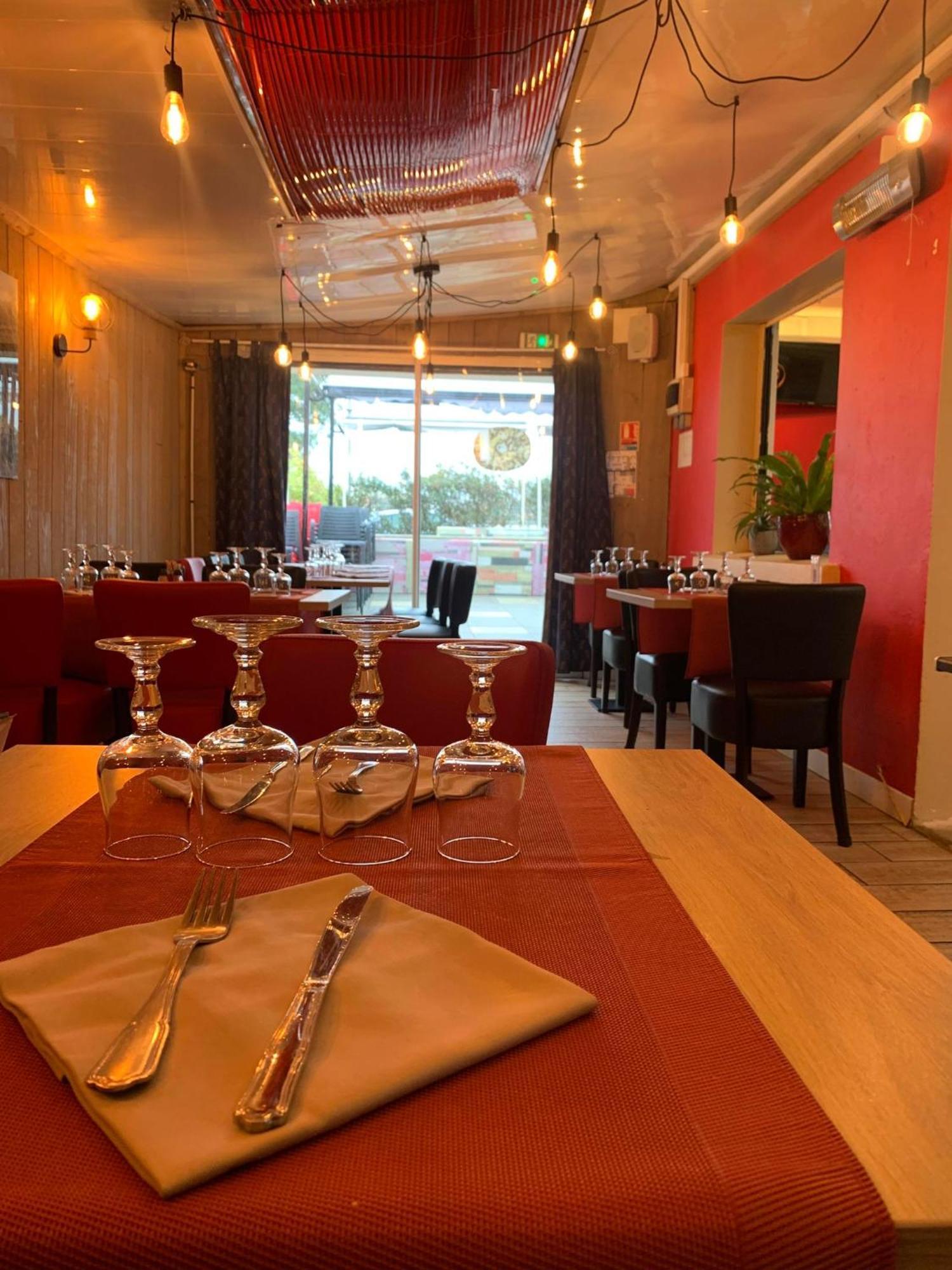 Au Petit Bonheur Hotel La Tranche-sur-Mer Kültér fotó