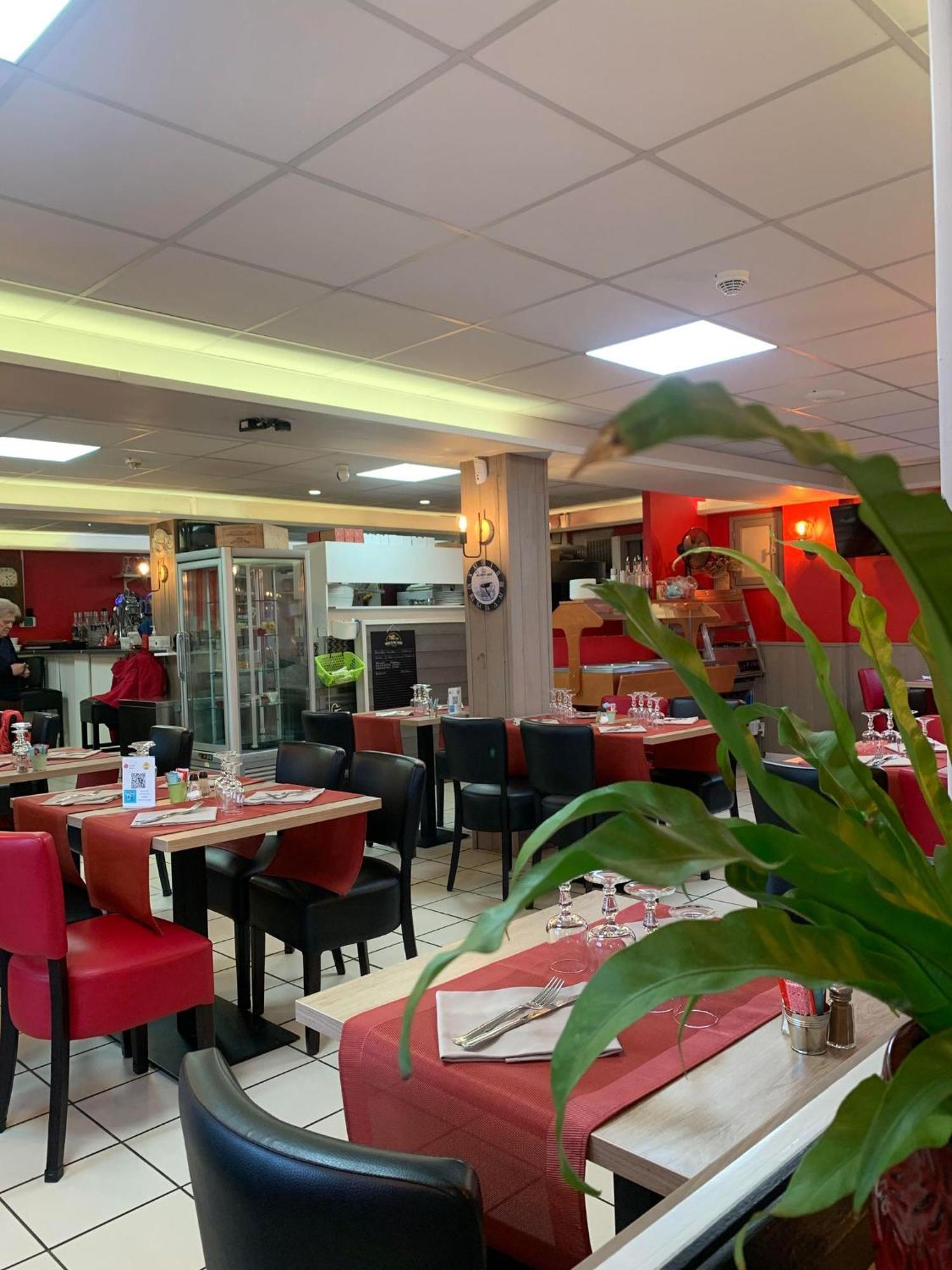 Au Petit Bonheur Hotel La Tranche-sur-Mer Kültér fotó