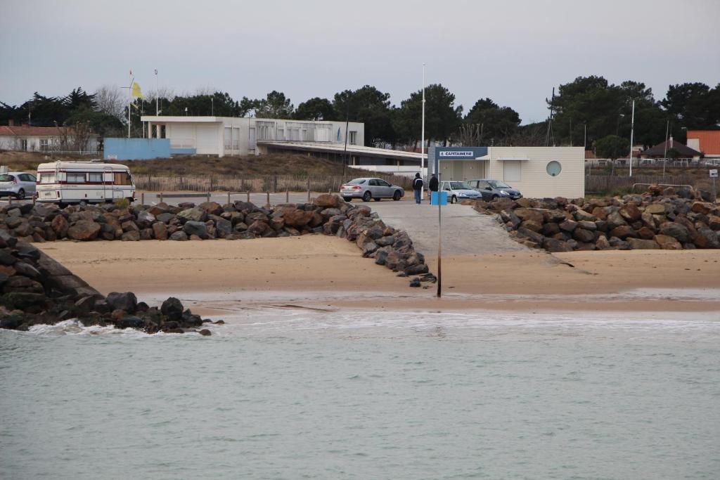 Au Petit Bonheur Hotel La Tranche-sur-Mer Kültér fotó
