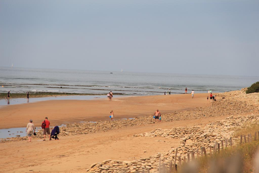 Au Petit Bonheur Hotel La Tranche-sur-Mer Kültér fotó
